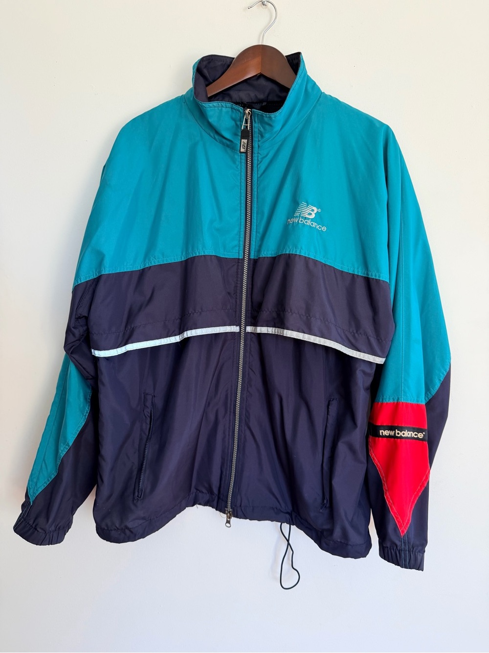 Vintage New Balance Teal, Navy & Red Colorblock Windbreaker Jacket. Men’s Large